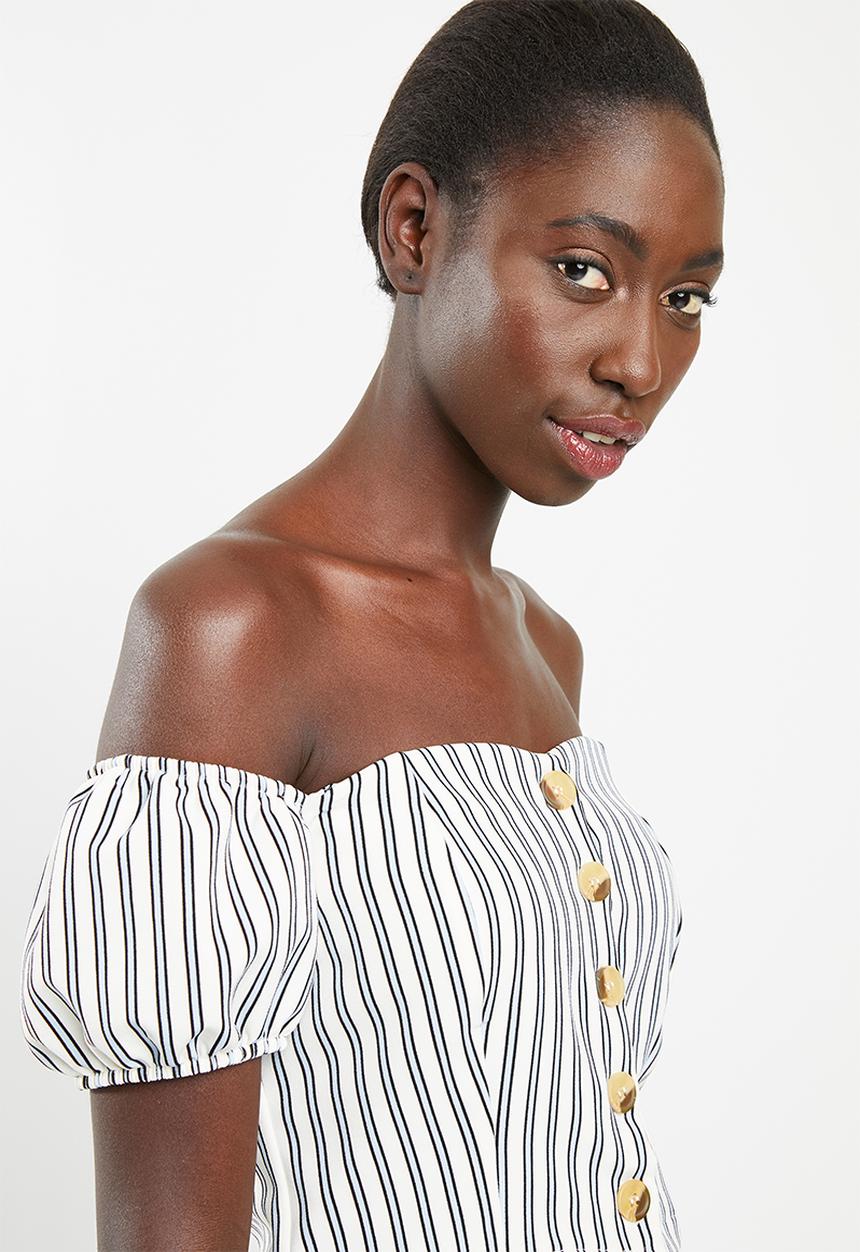 STYLE REPUBLIC - Front button bardot top - blue & white