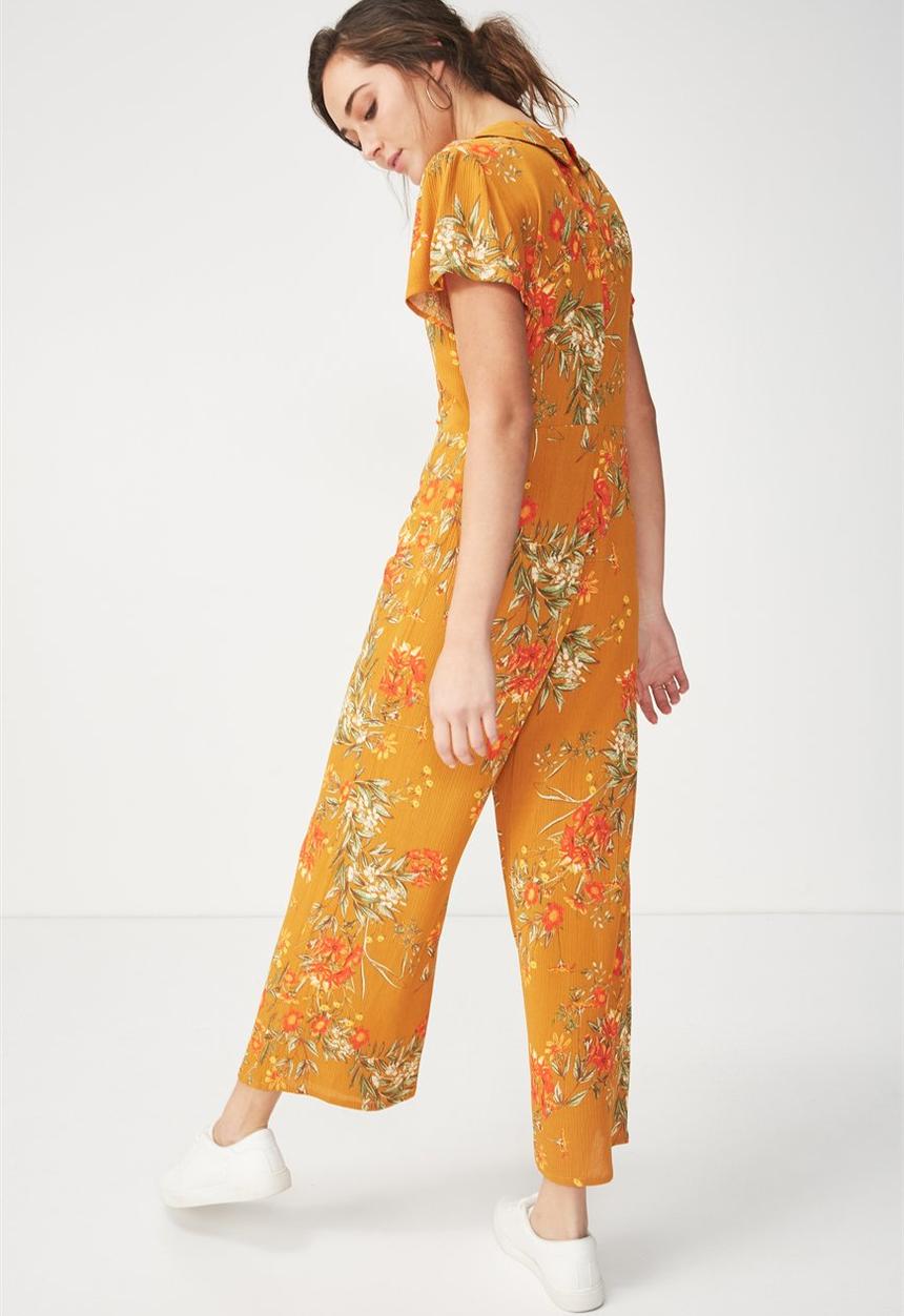 Cotton On - Woven jordy  jumpsuit - gold
