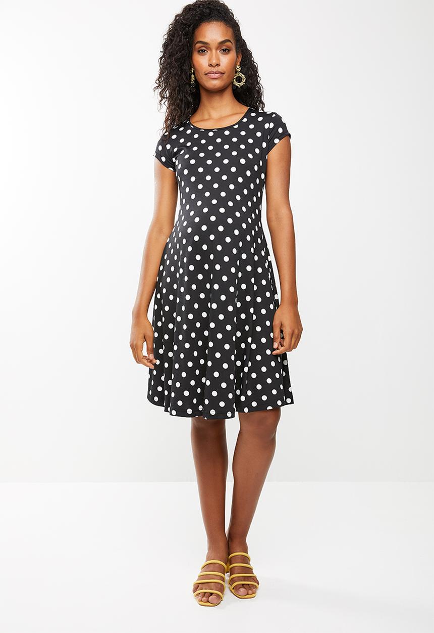 edit Maternity - Fit and flare dress - black