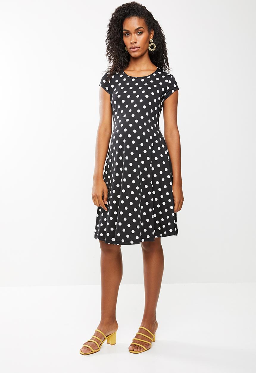 edit Maternity - Fit and flare dress - black