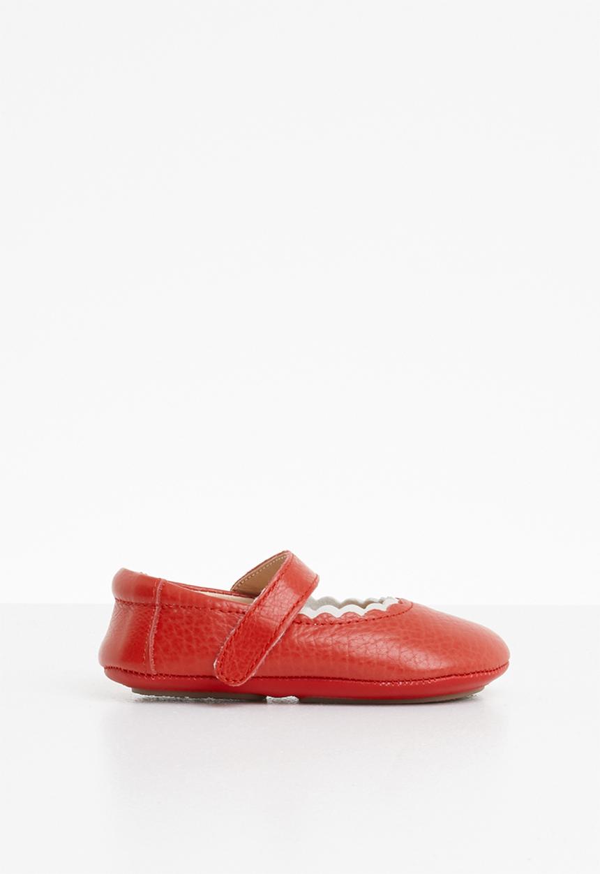 Pop Candy - Scallop edge Mary Jane pump - red
