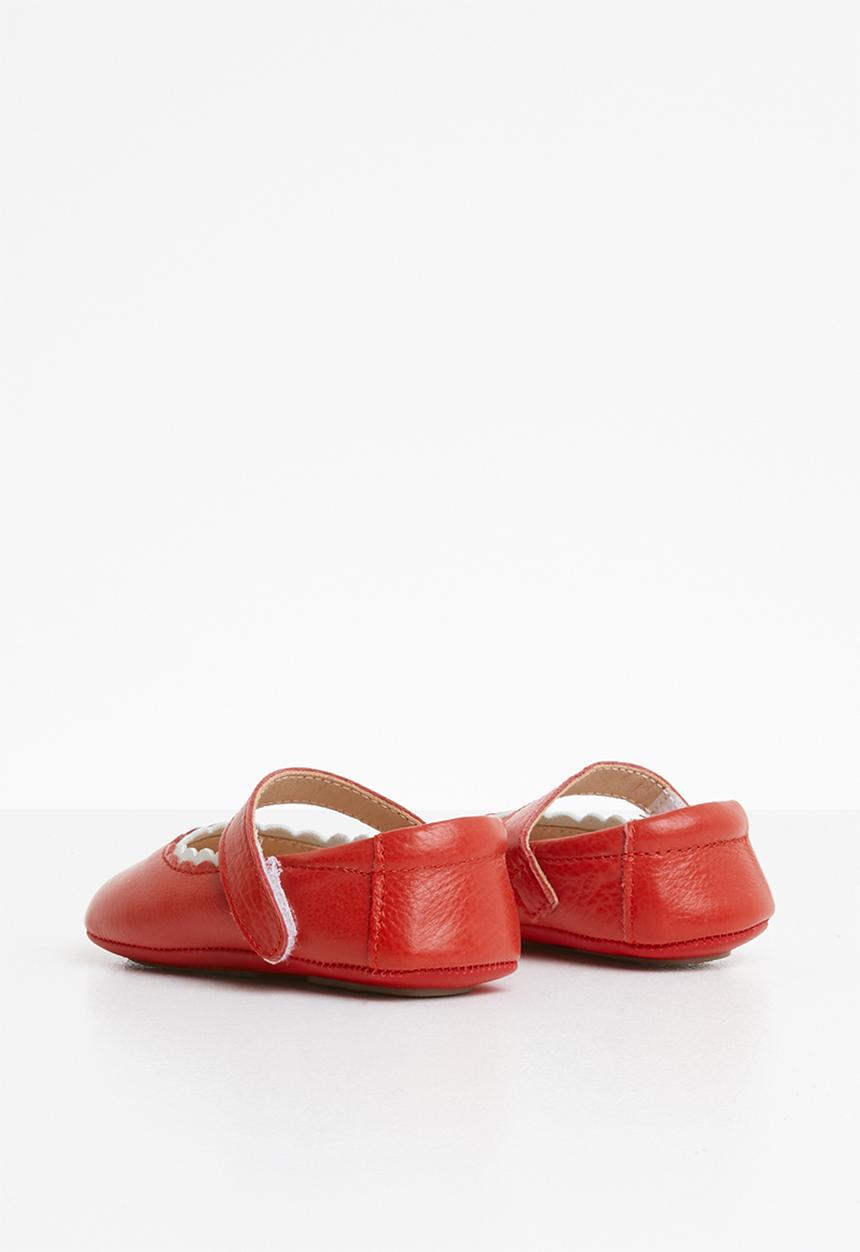 Pop Candy - Scallop edge Mary Jane pump - red