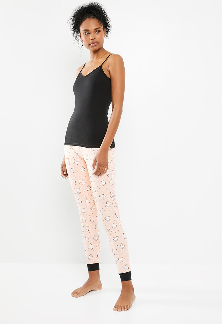 New Look - Unicorn jogger pyjama set - black & pink 