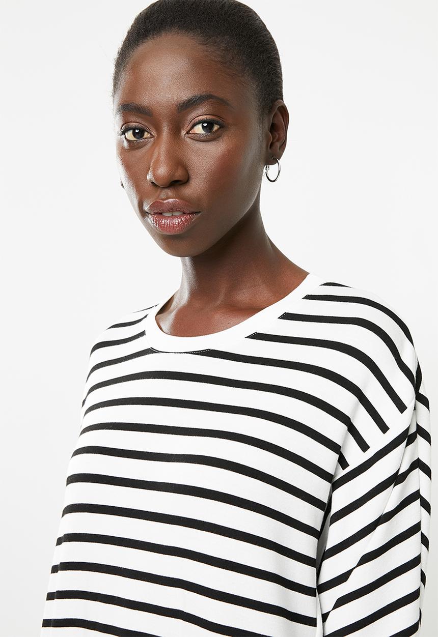 Superbalist - Contrast stripe dolman t-shirt dress - black and white stripe