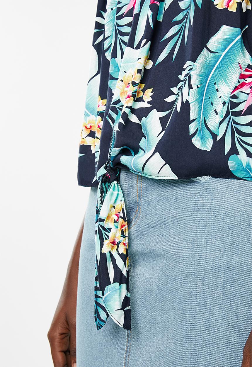 Superbalist - Off the shoulder tee - navy floral