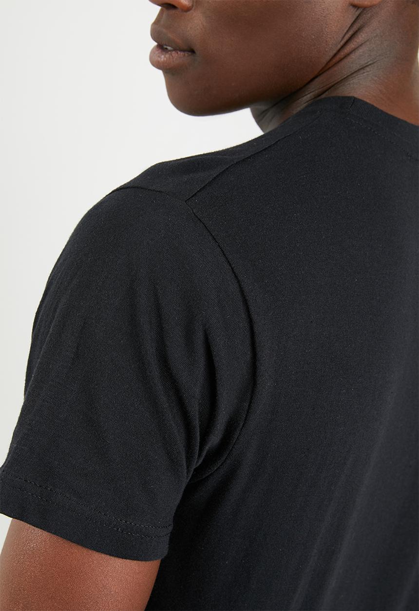 STYLE REPUBLIC - Stay weird tee - black
