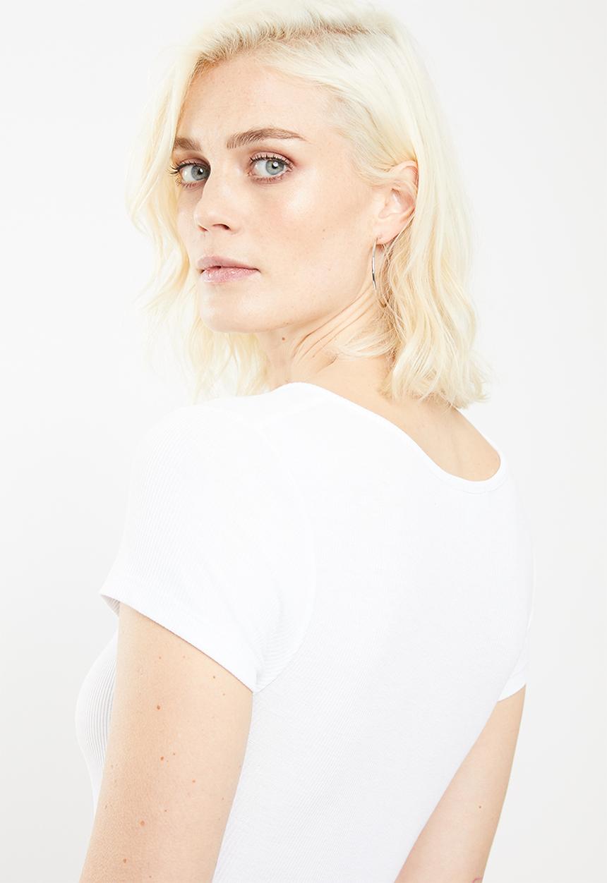 Missguided - Popper detail ribbed bodysuit - white