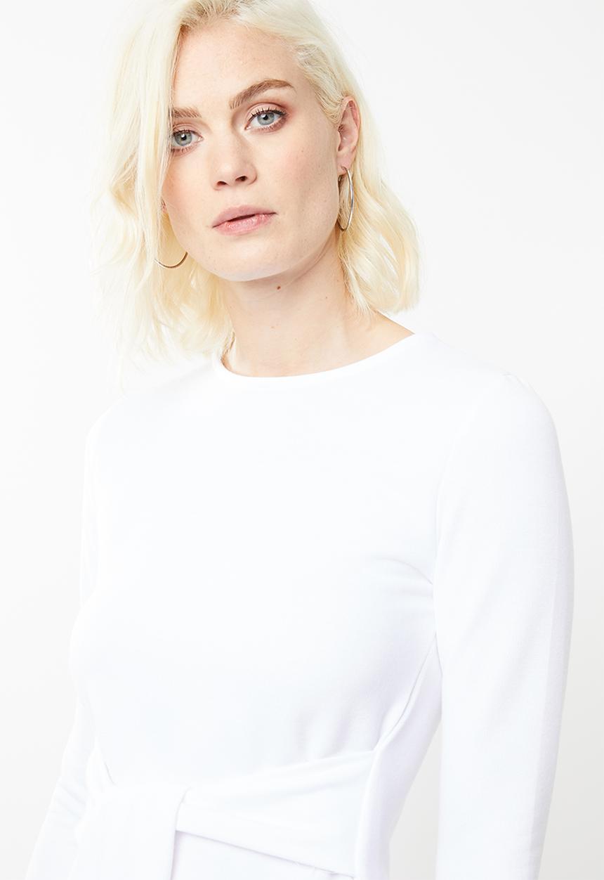 Missguided - Tie waist sweater dress - white