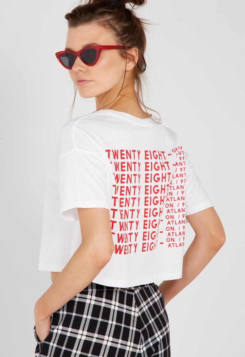 Supré  - Printed loose crop tee - white 