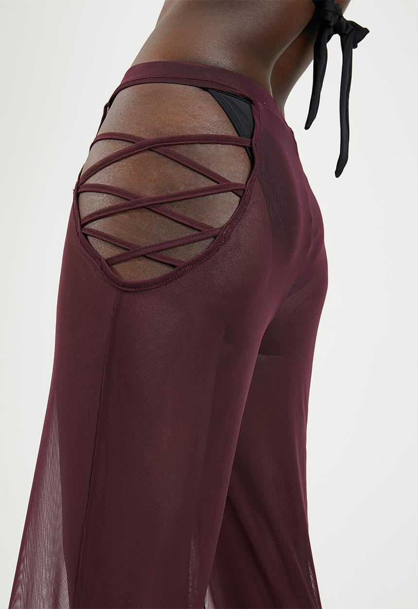 Missguided - Mesh lattice side trouser cover up - burgundy