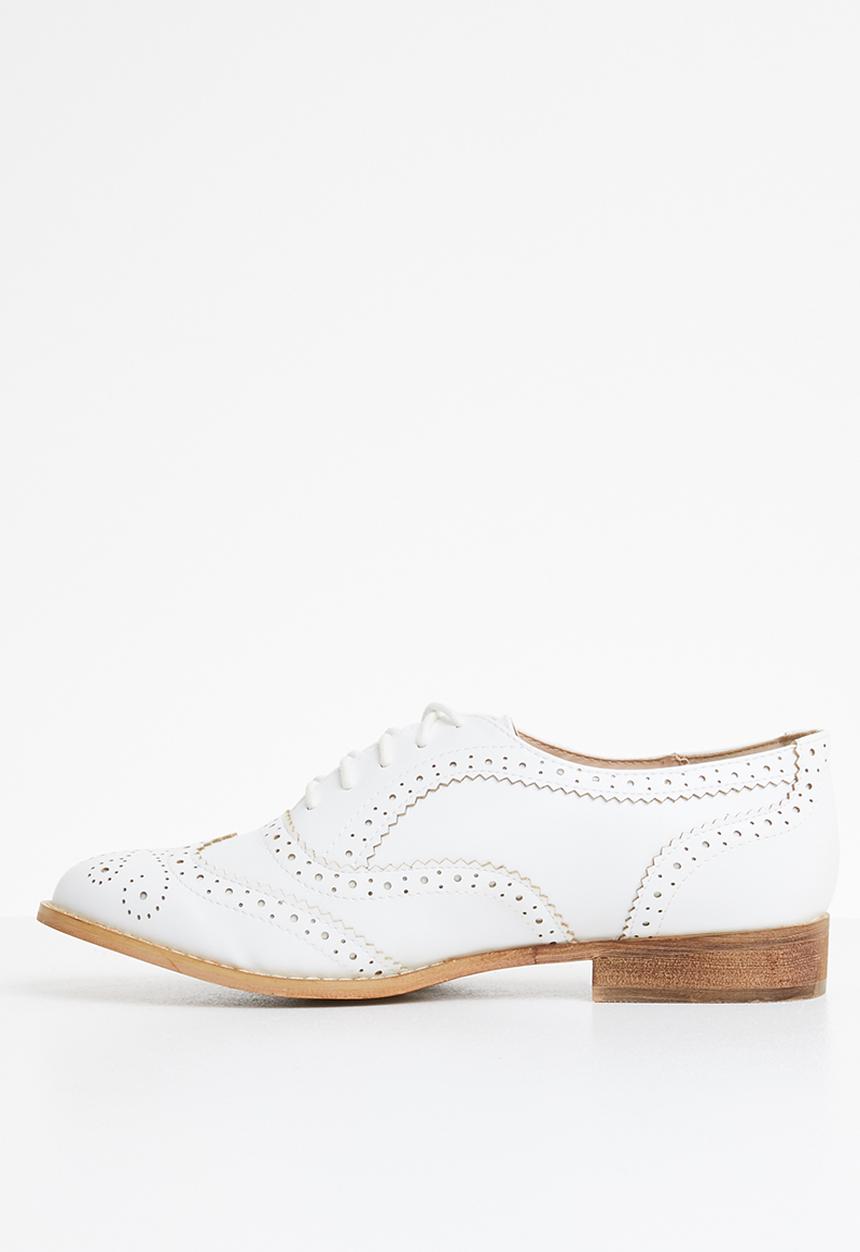 Superbalist - Ally brogue - white