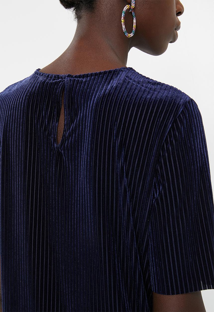 Vero Moda - Ella velvet short sleeve boca top - navy
