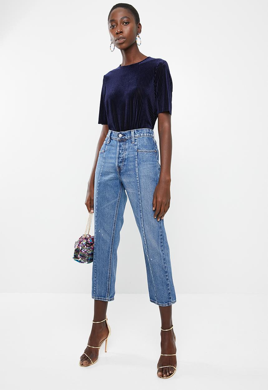 Vero Moda - Ella velvet short sleeve boca top - navy