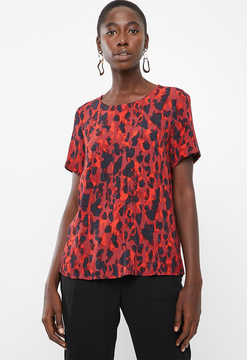 Vero Moda - Savannah short sleeve top - red