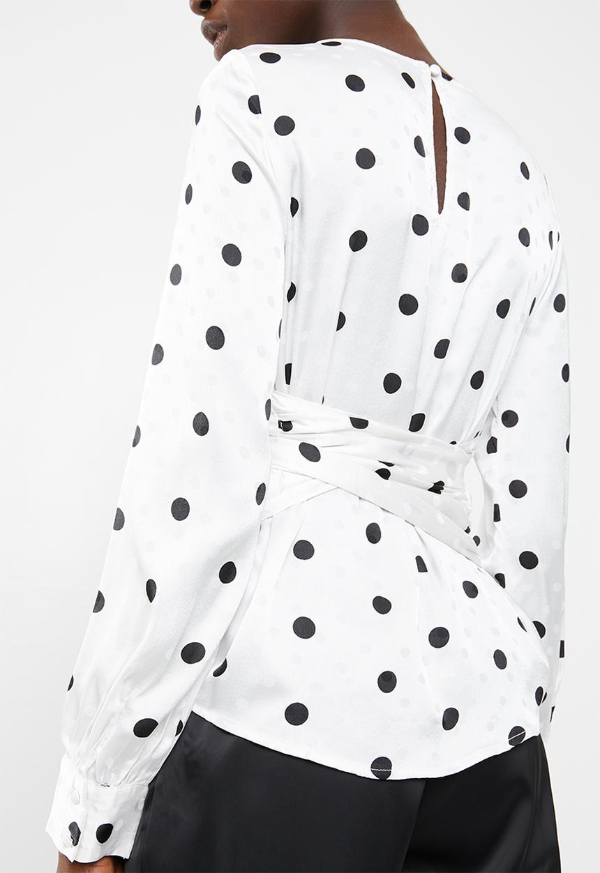 Vero Moda - Daniella dot tie long sleeve top - white