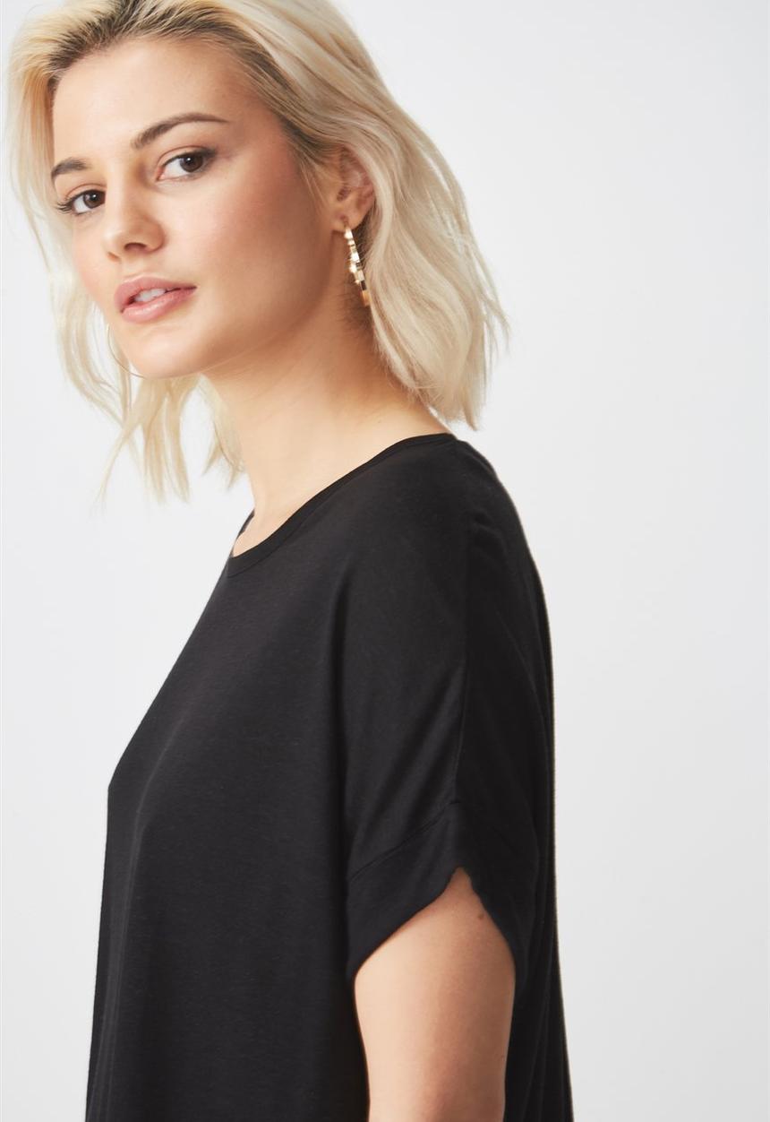 Cotton On - The relaxed tee - black