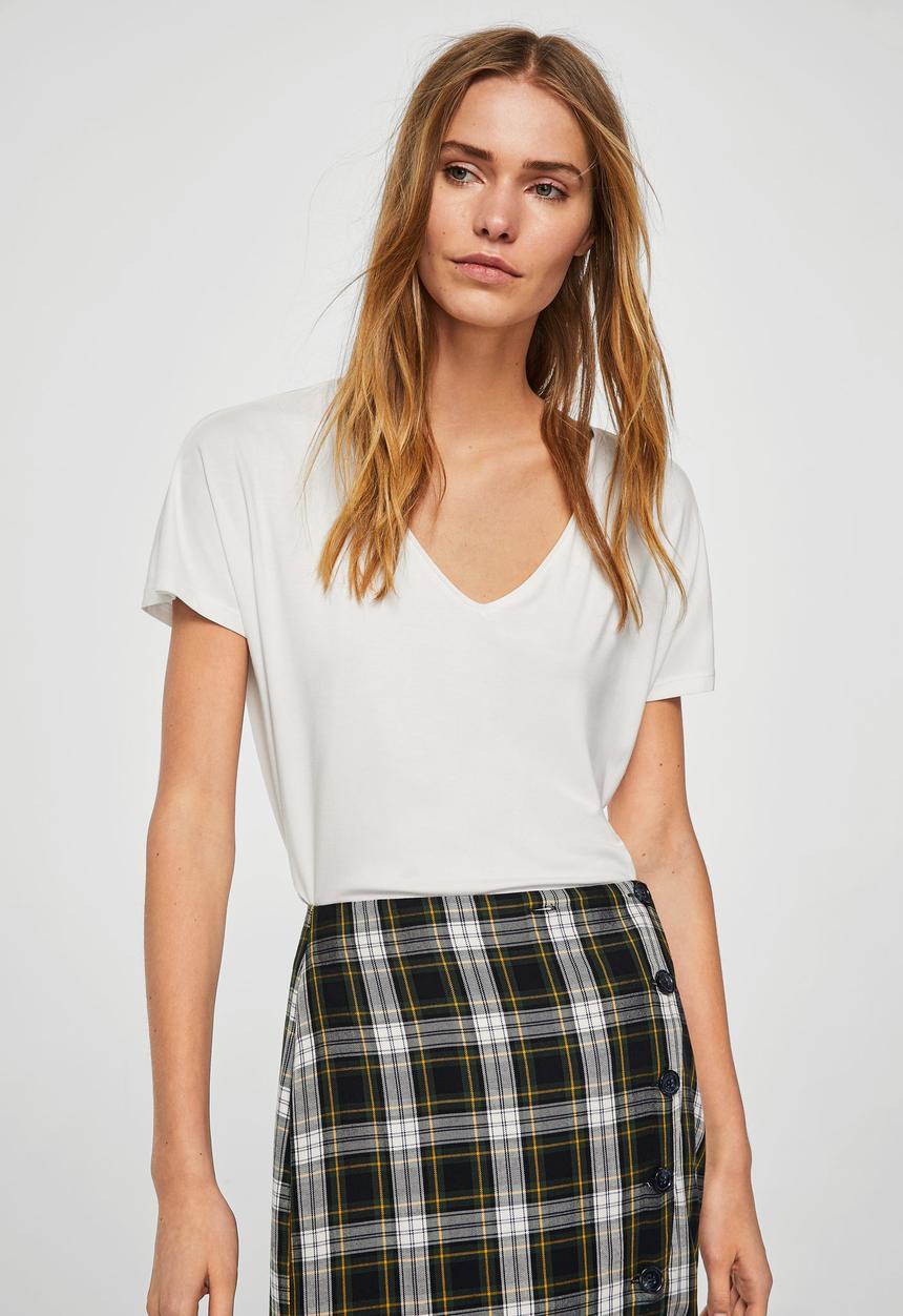 MANGO - V-neckline essential T-shirt - white