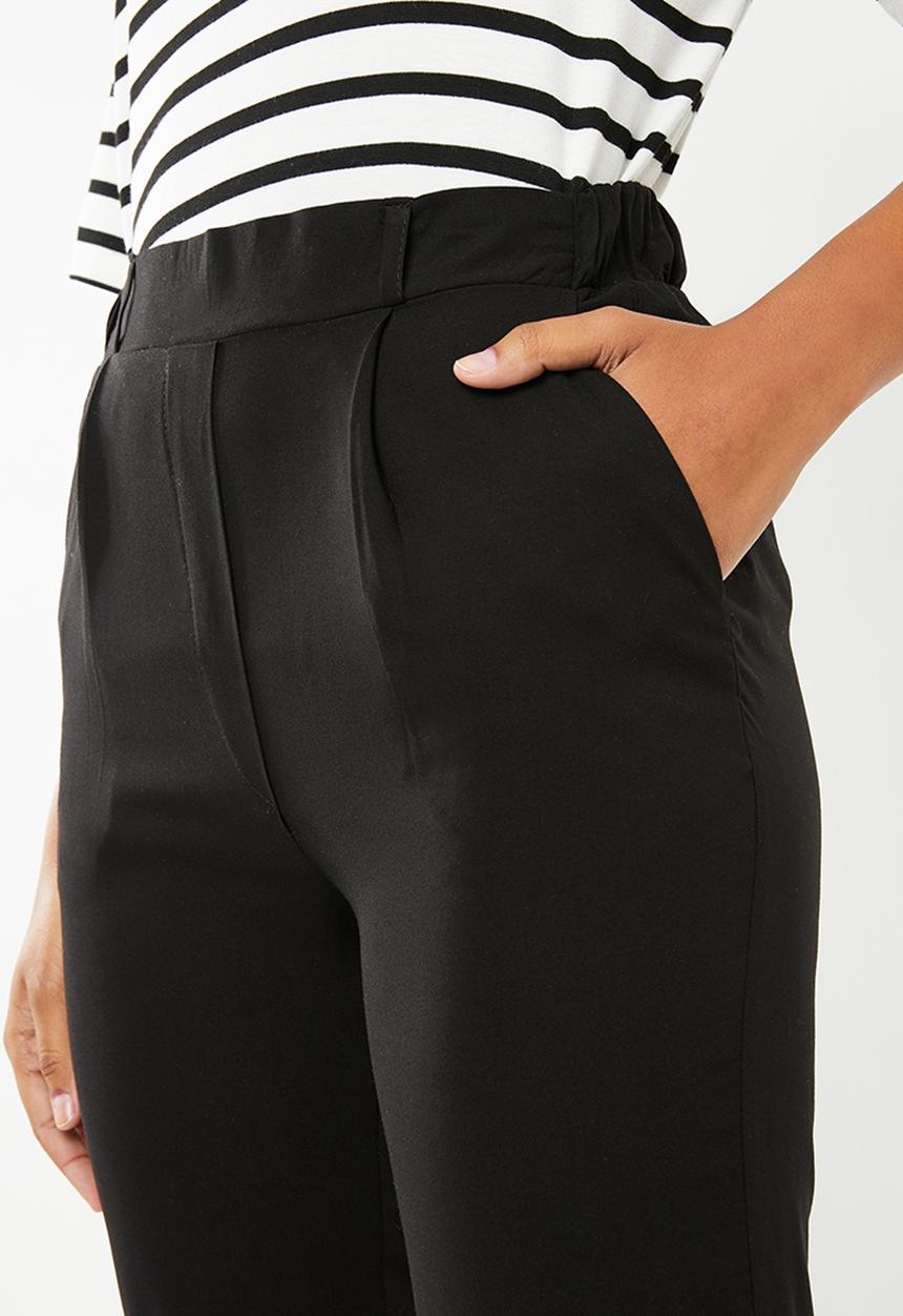 Superbalist - Soft tapered pants - black