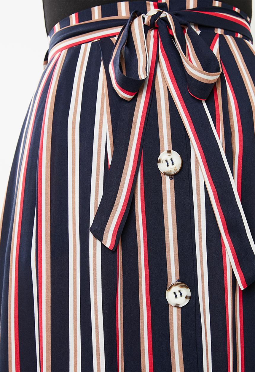 Superbalist - A-line midi skirt with tie belt - navy