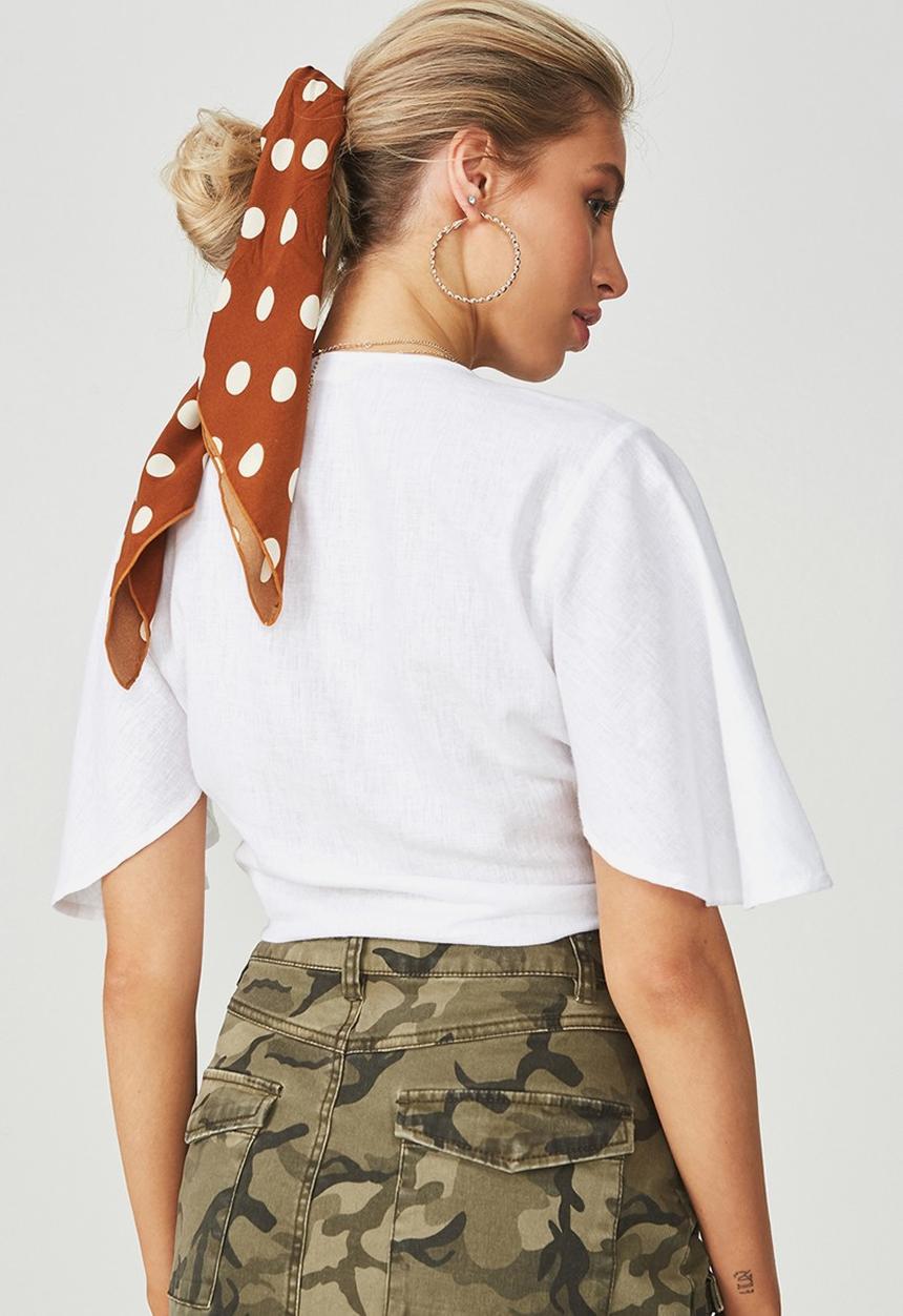 Supré  - Coco tie front top - white