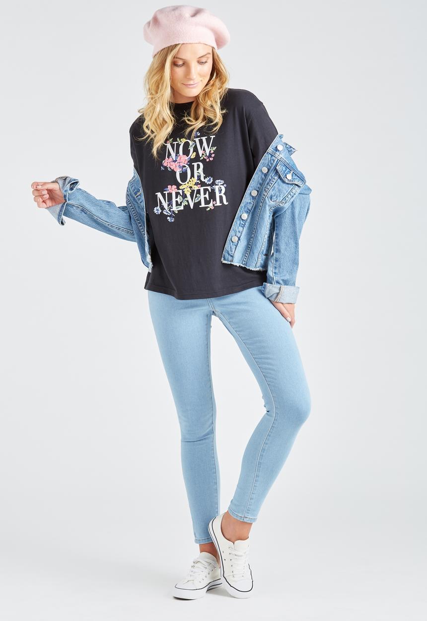 Supré  - Royal printed tee - black