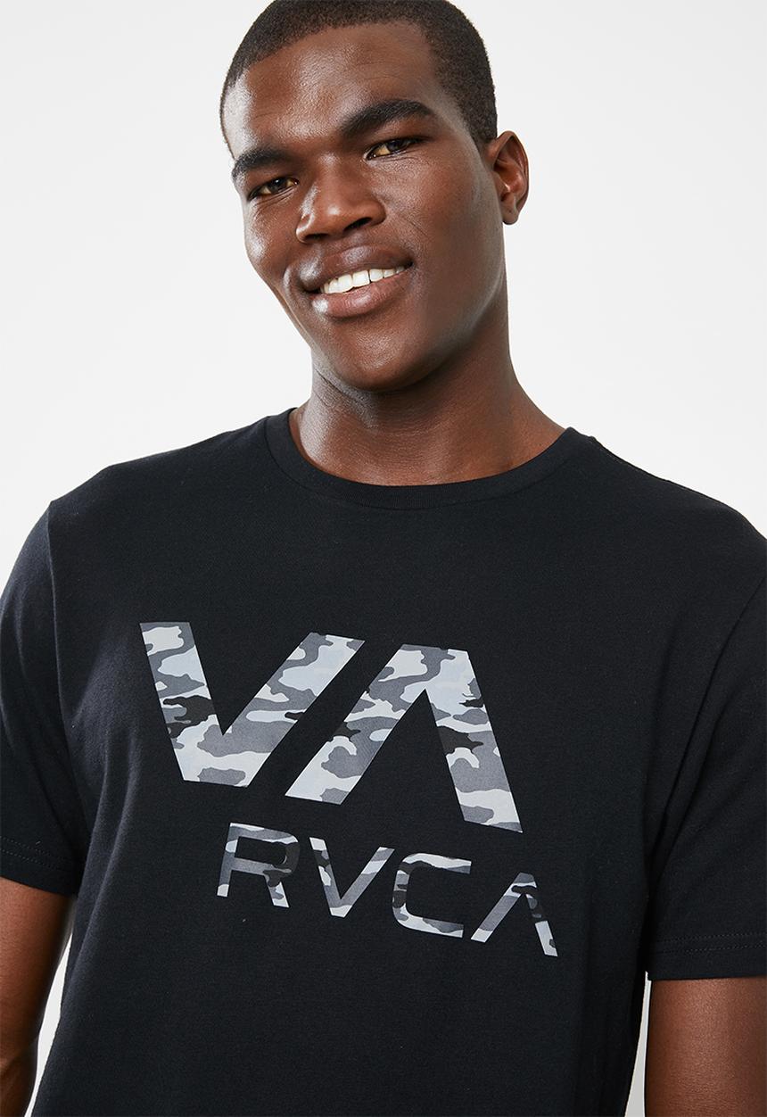 RVCA - Dark camo tee - black
