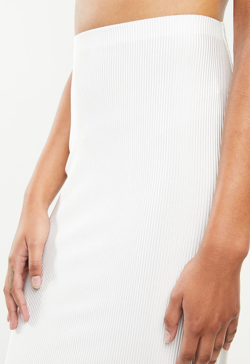 Missguided - Shiny rib co ord pencil skirt - white