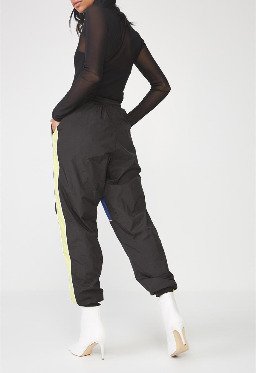 Factorie - Shell tracksuit pant - black 