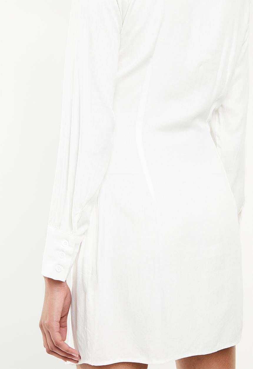 Missguided - Asymmetric knot shirt dress - white