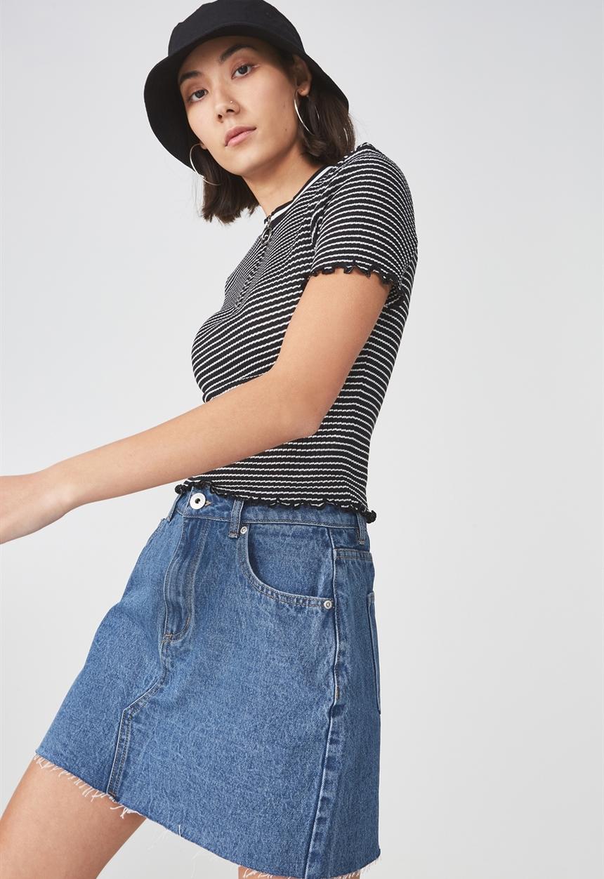 Factorie - Short sleeve quarter zip top - black & white