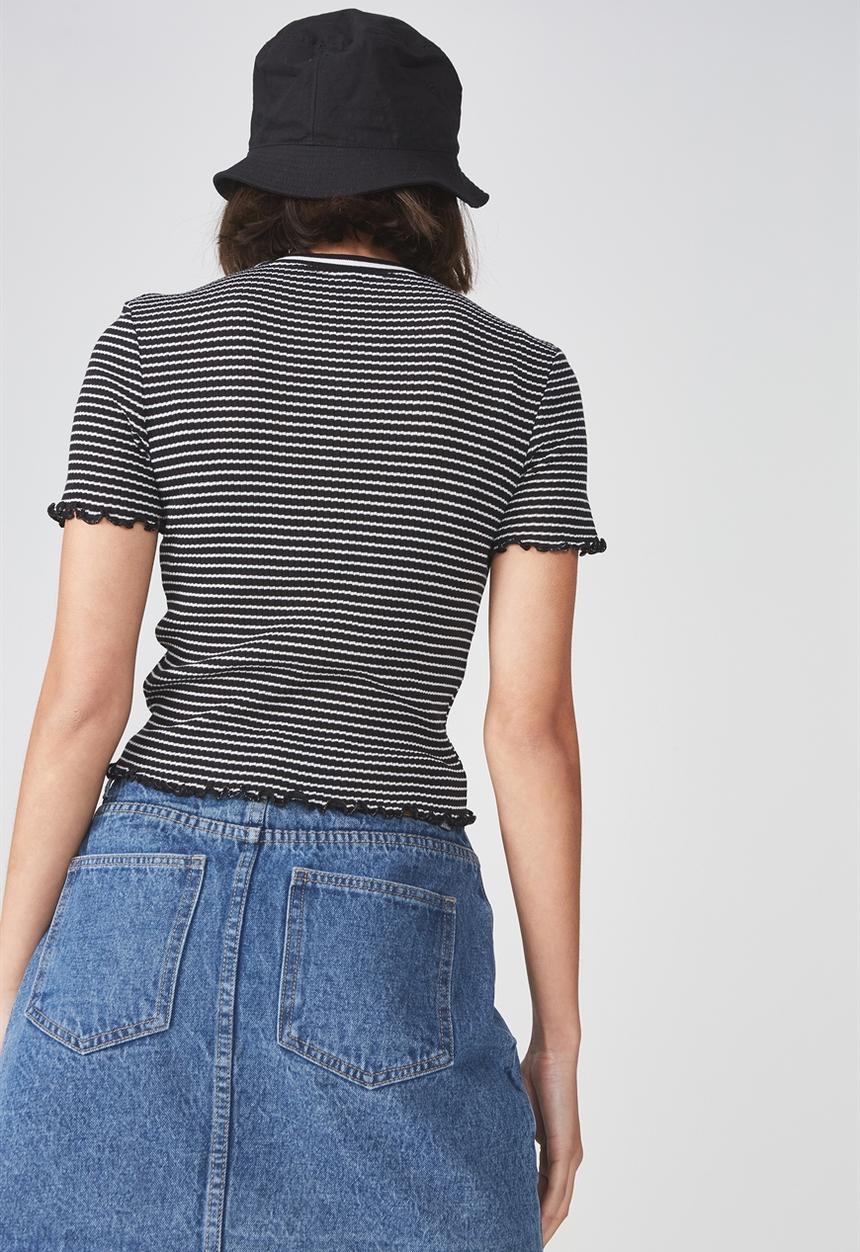 Factorie - Short sleeve quarter zip top - black & white