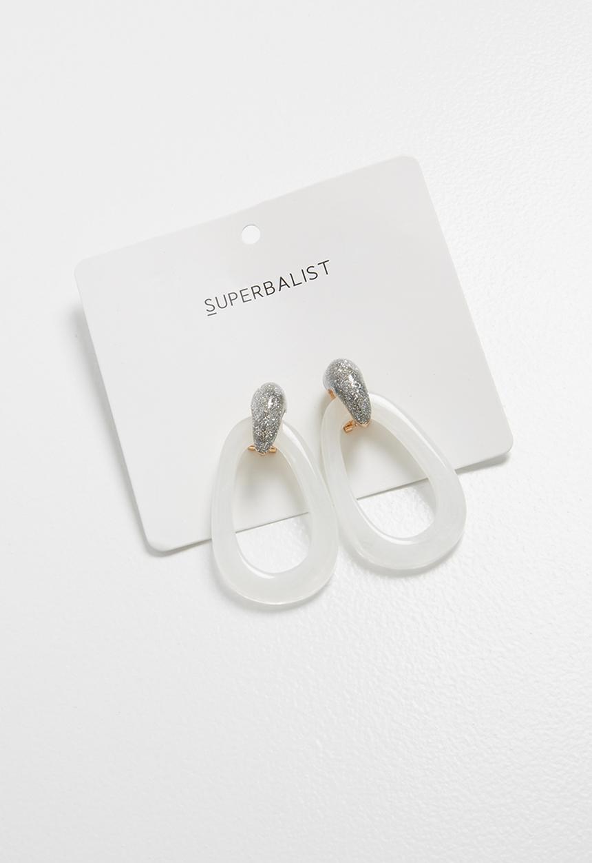 Superbalist - Sadie resin earrings - white & gold 