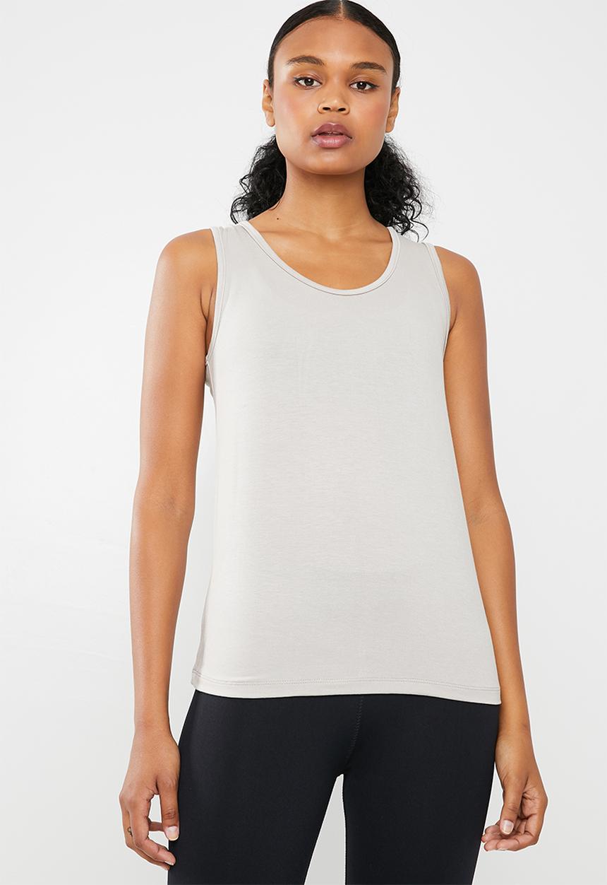 Superbalist - Cut out vest in - beige