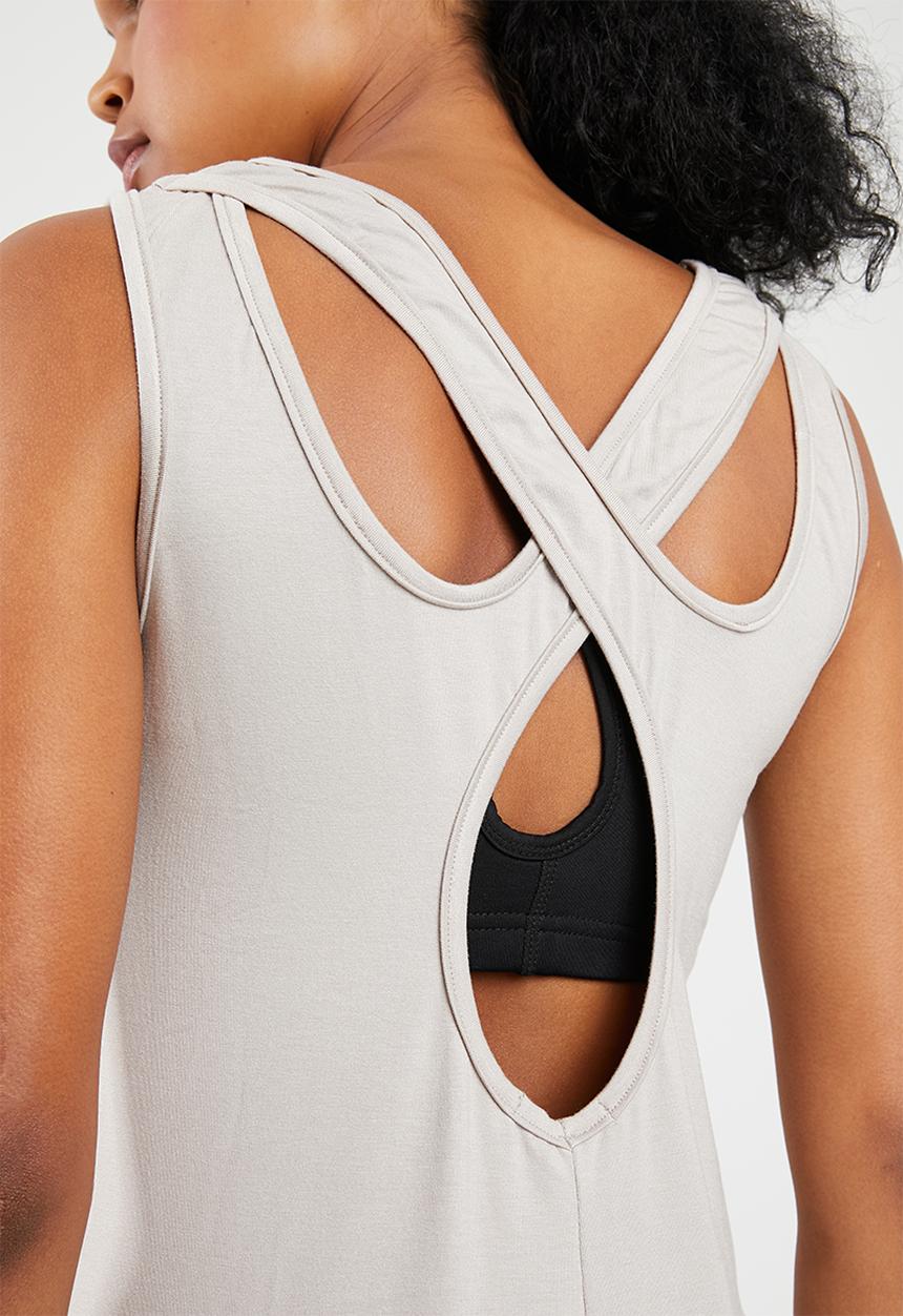 Superbalist - Cut out vest in - beige
