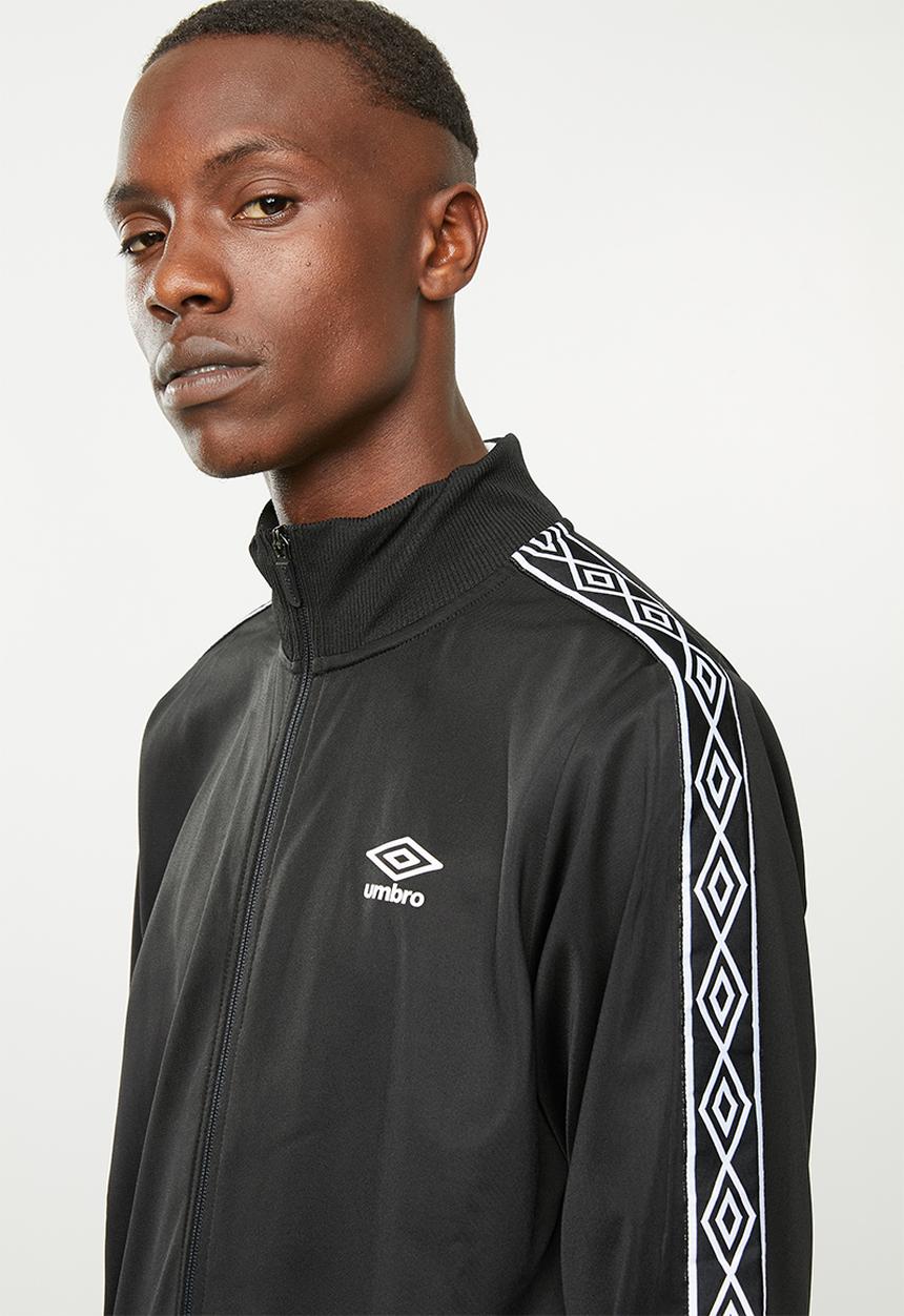 Umbro - Umbro retro taped tricot jacket - black