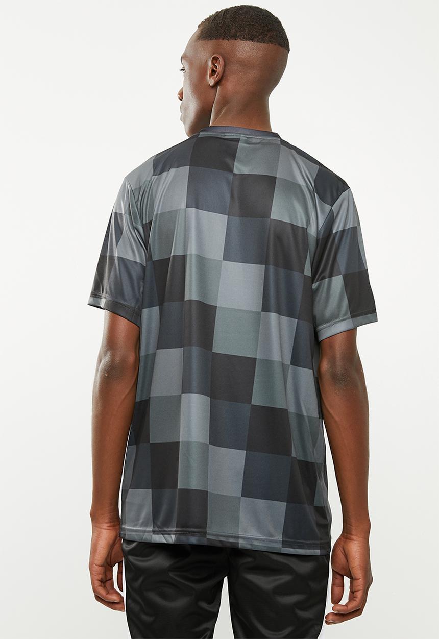 Umbro - Umbro monaco tee - grey & black
