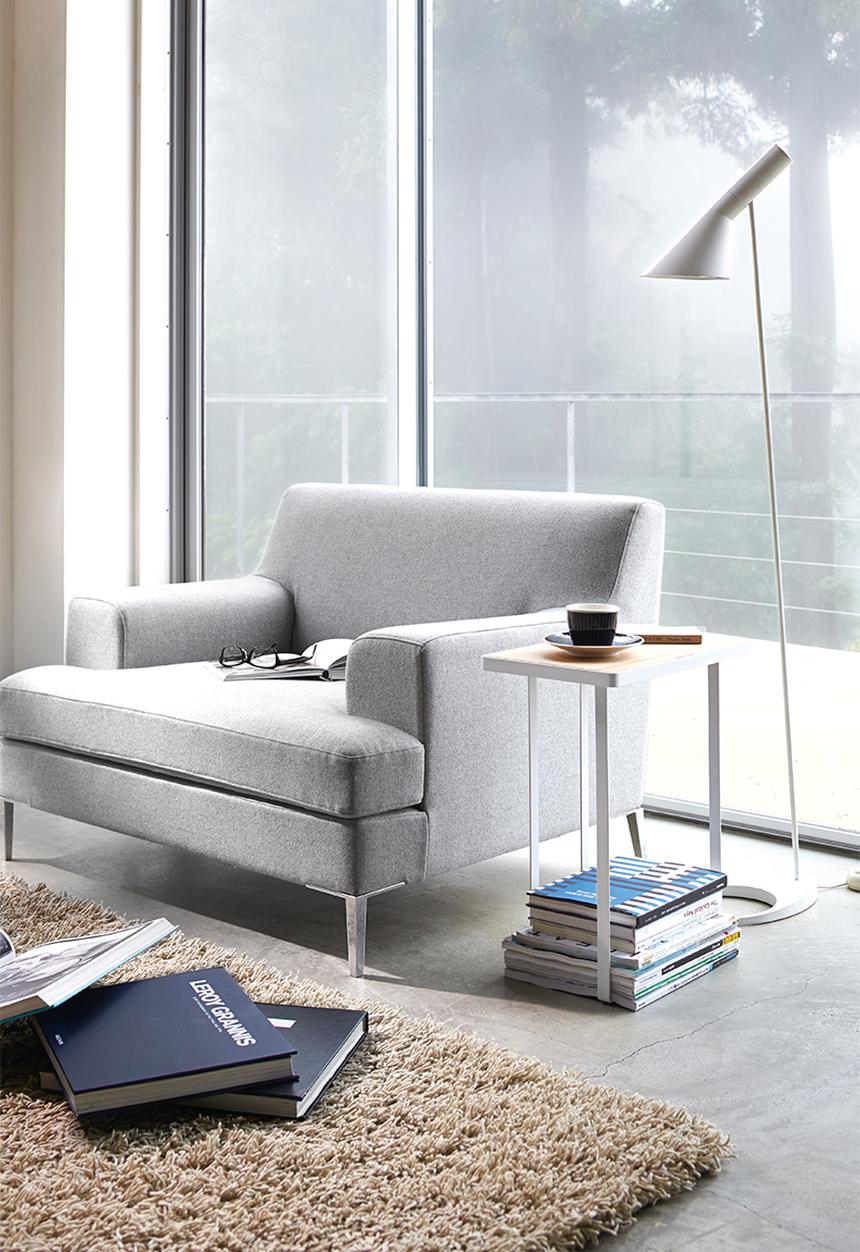 Yamazaki - Tower magazine rack with table - white