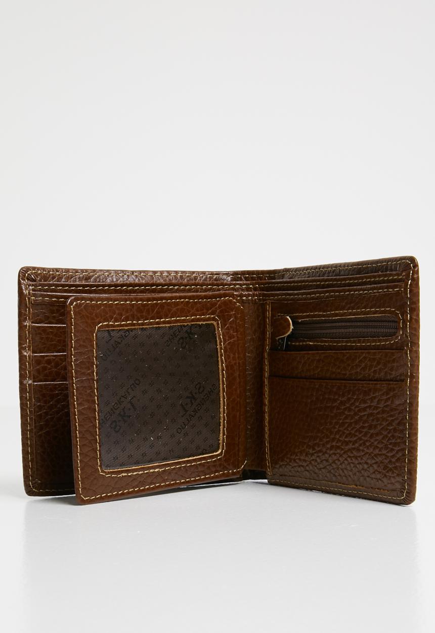 STYLE REPUBLIC - Faux leather bifold wallet - brown