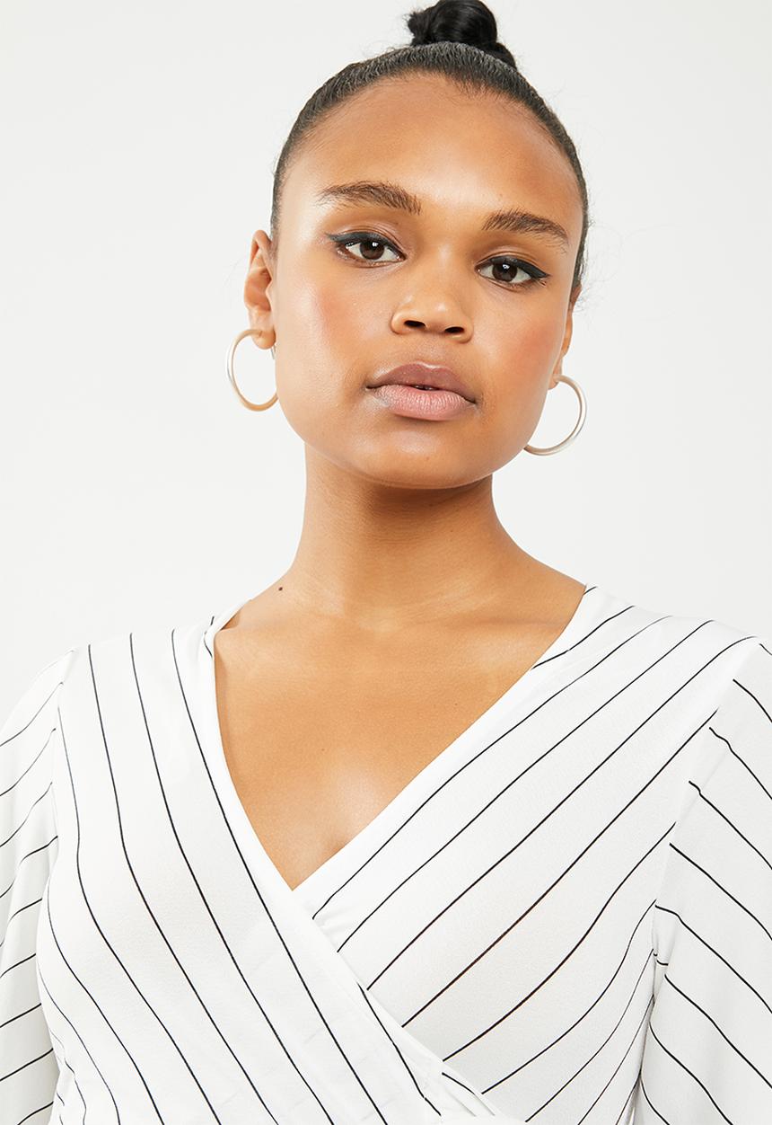 New Look - Pinstripe top - white