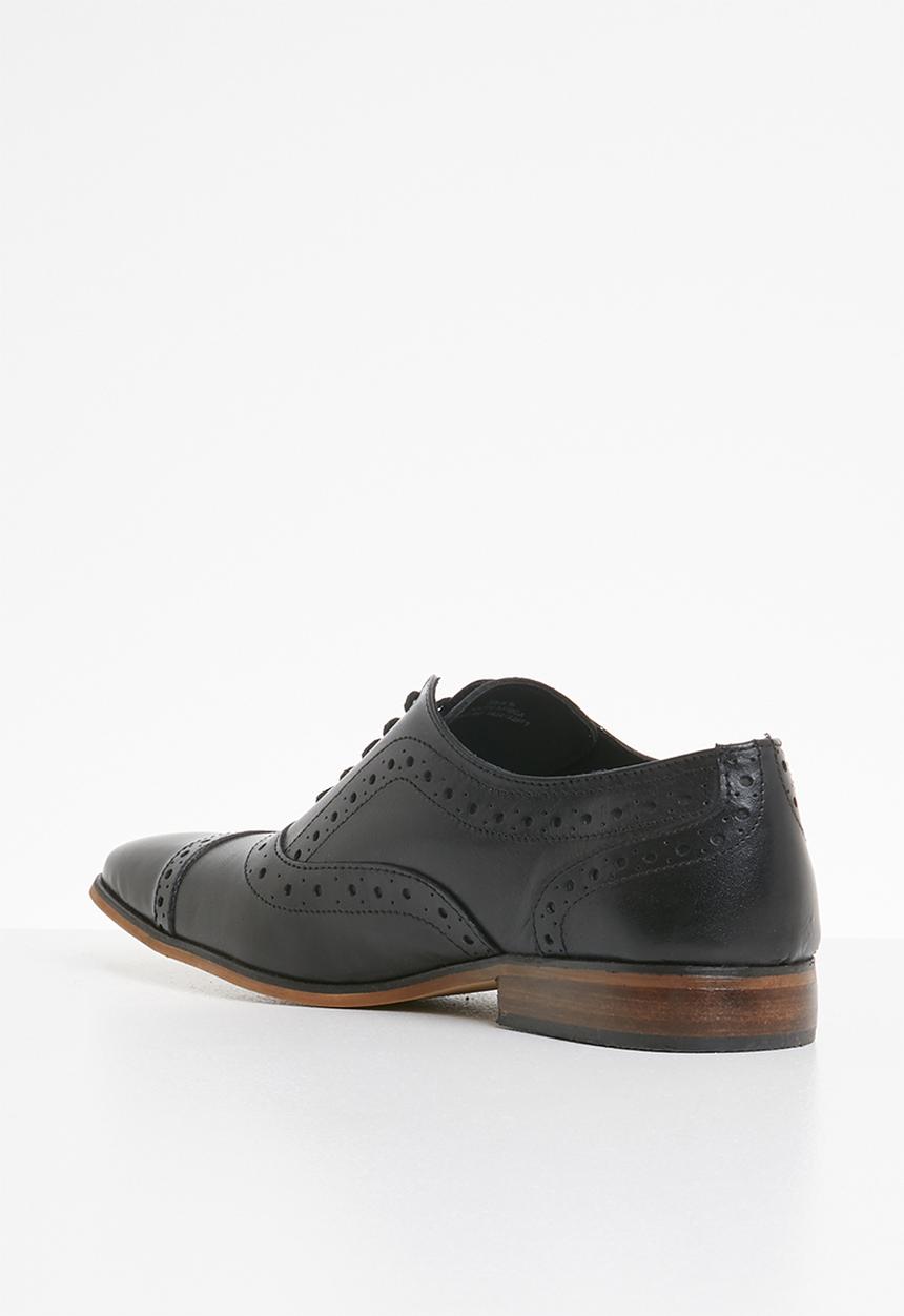 STYLE REPUBLIC - Formal toe detail lace-up shoes - black 