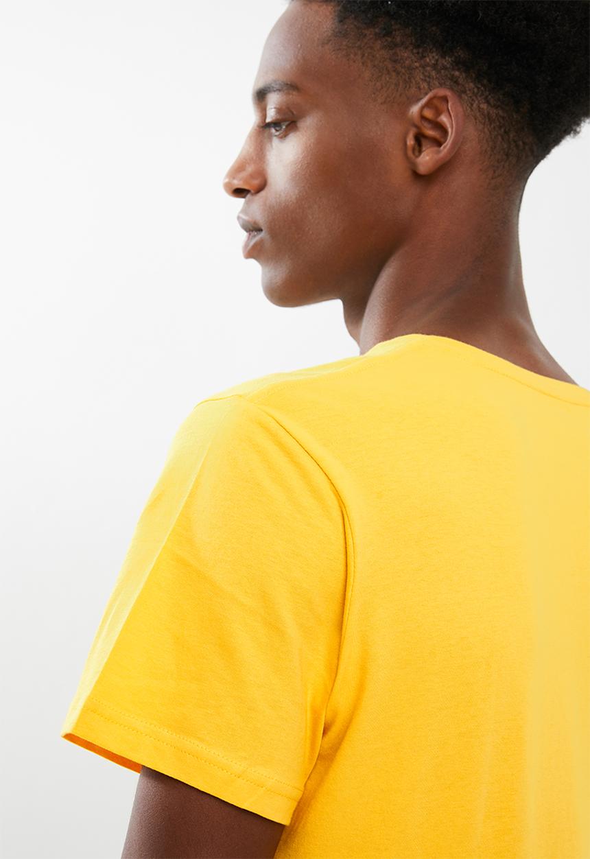 Cotton On - Essential v-neck tee - yellow