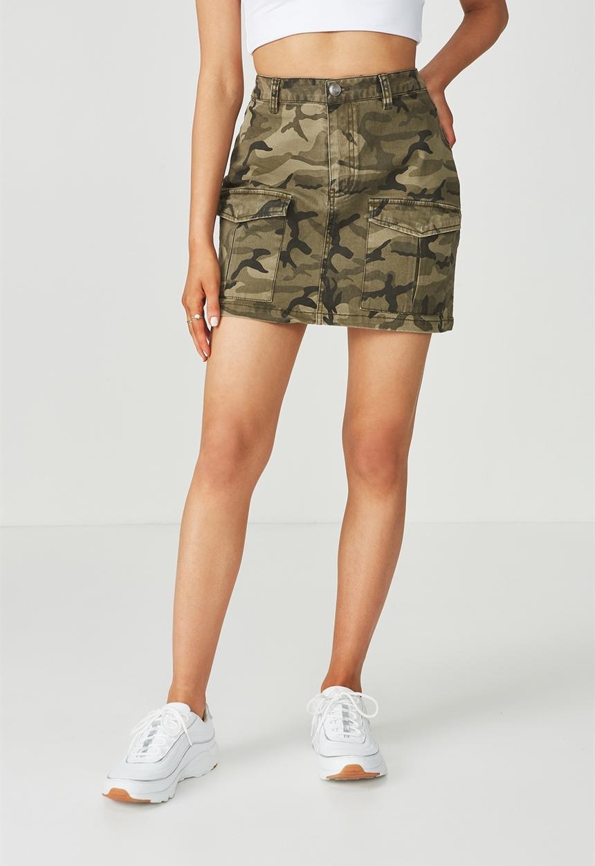 Supré  - Cargo mini skirt - green