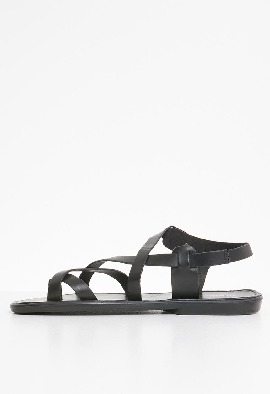 STYLE REPUBLIC - 2 Criss cross sandals - black