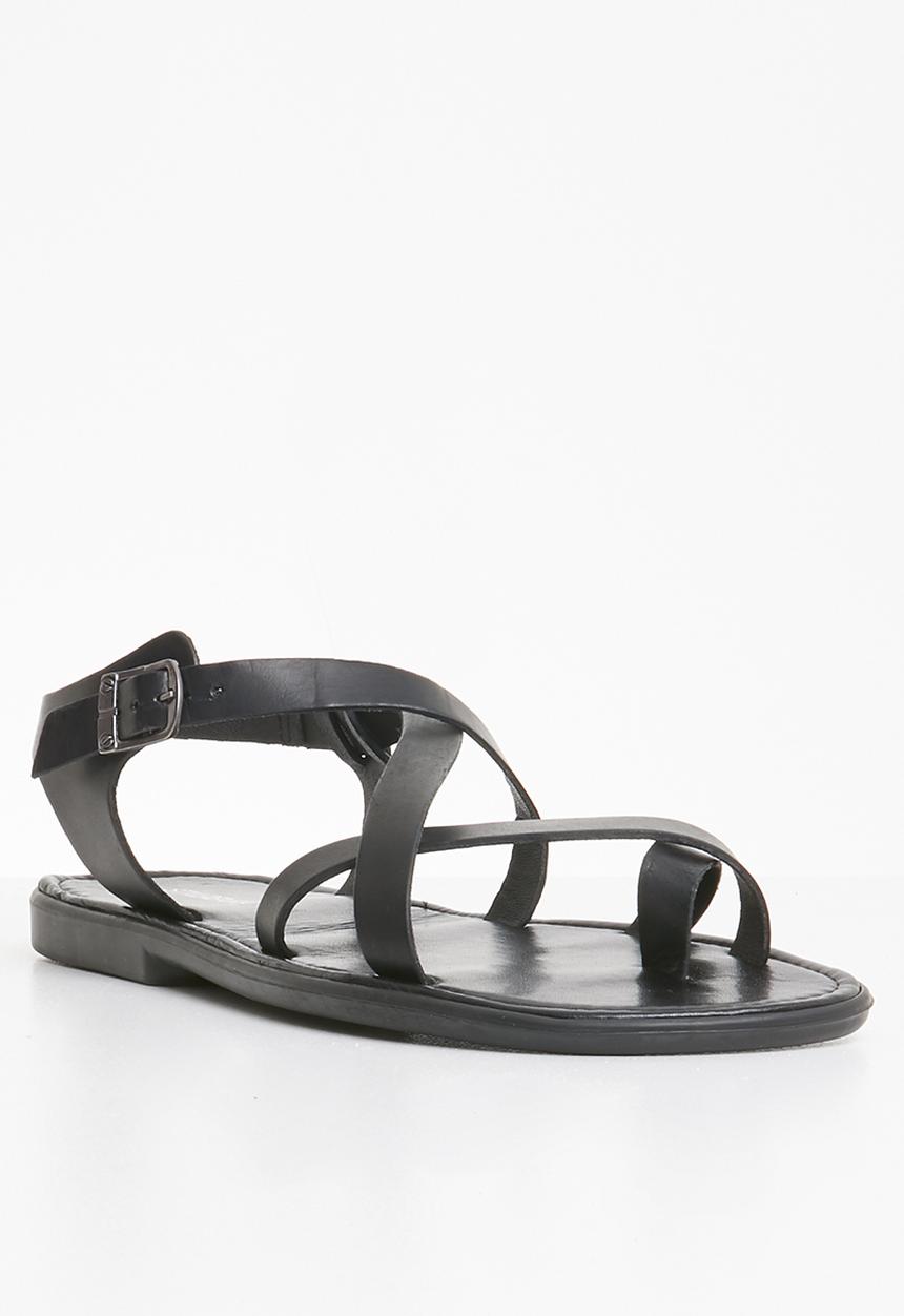 STYLE REPUBLIC - 2 Criss cross sandals - black