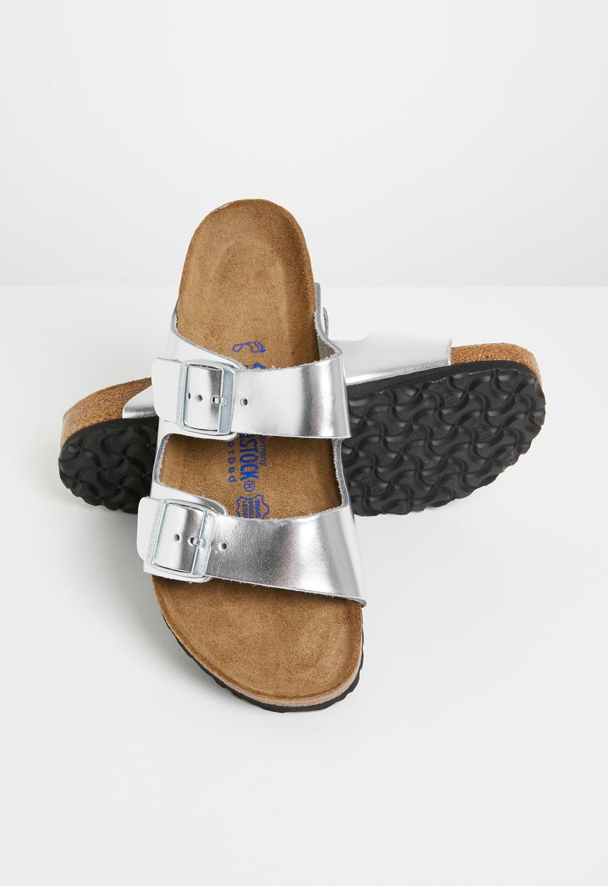 Birkenstock - Arizona wider fit - metallic silver