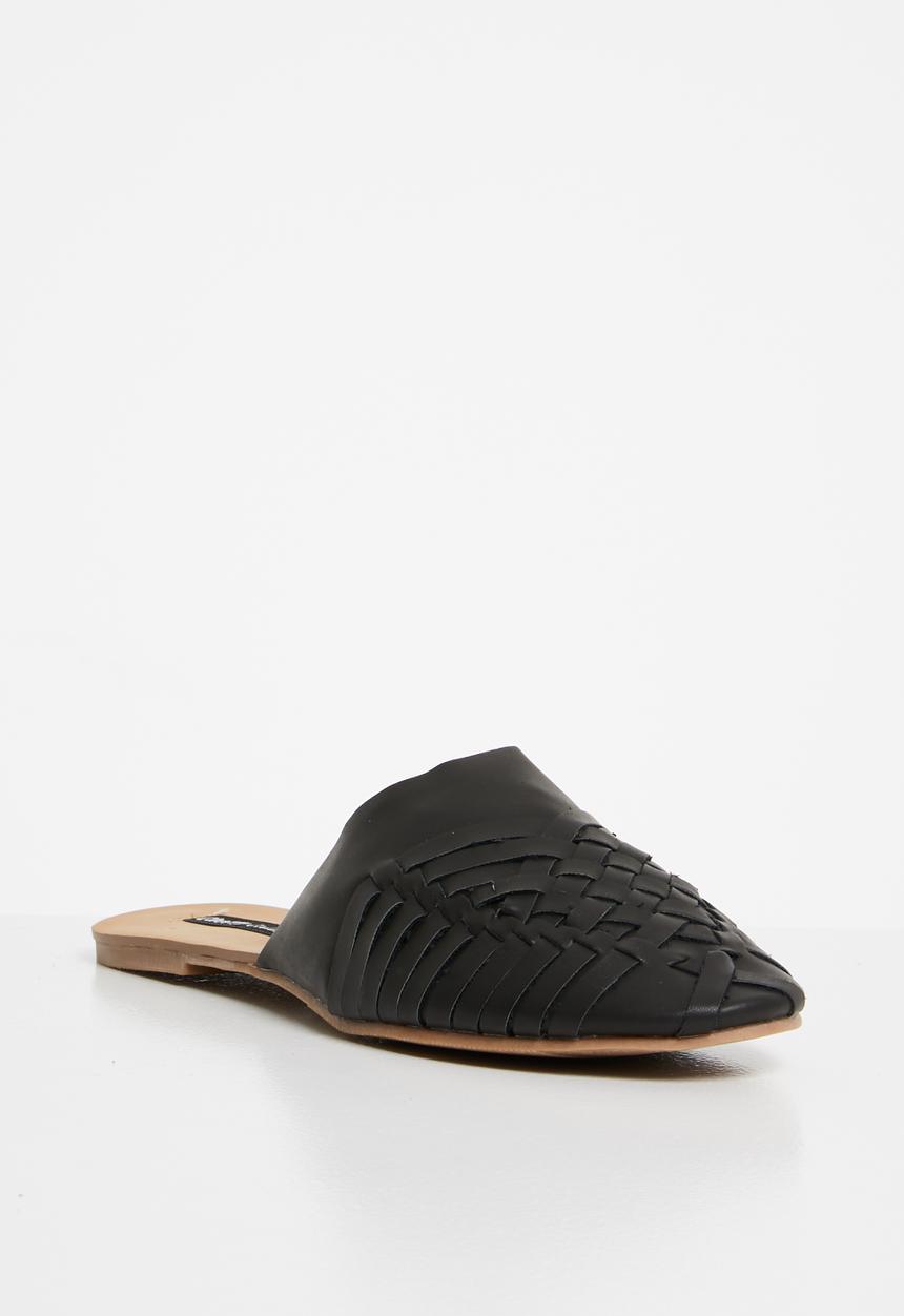 Cherry Collection - Montana woven detail pumps - black