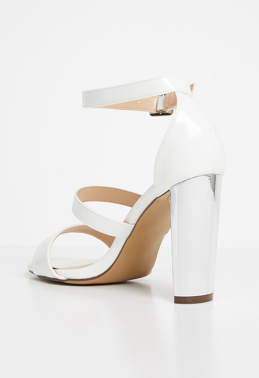 SISSY BOY - Strappy heels - white