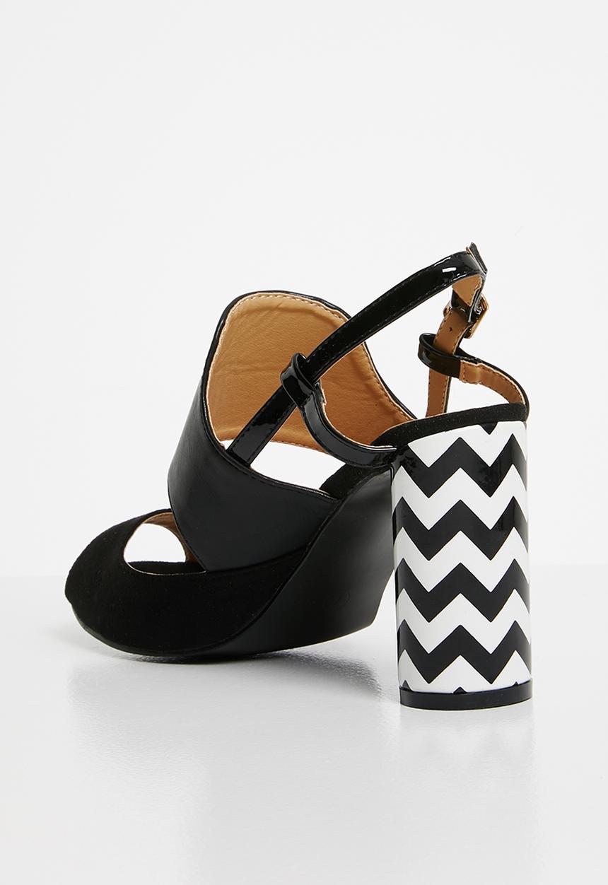 Jada - Cross strap heels - black