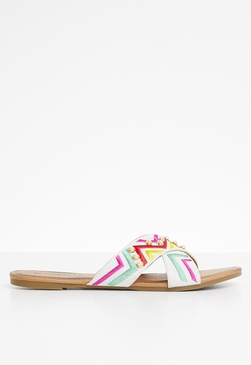 Miss Black - Ishab sandals - white