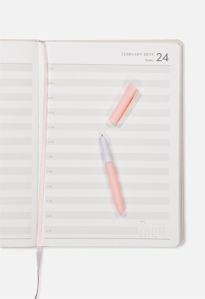 Typo - 2019 a4 daily buffalo diary - peach 